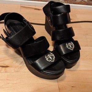 Rusdsak Platform sandals